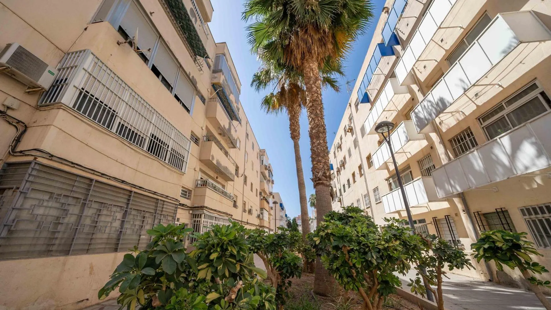 Amplio Apartamento Cerca De La Playa By Almeria2Stay 0*, Almeria