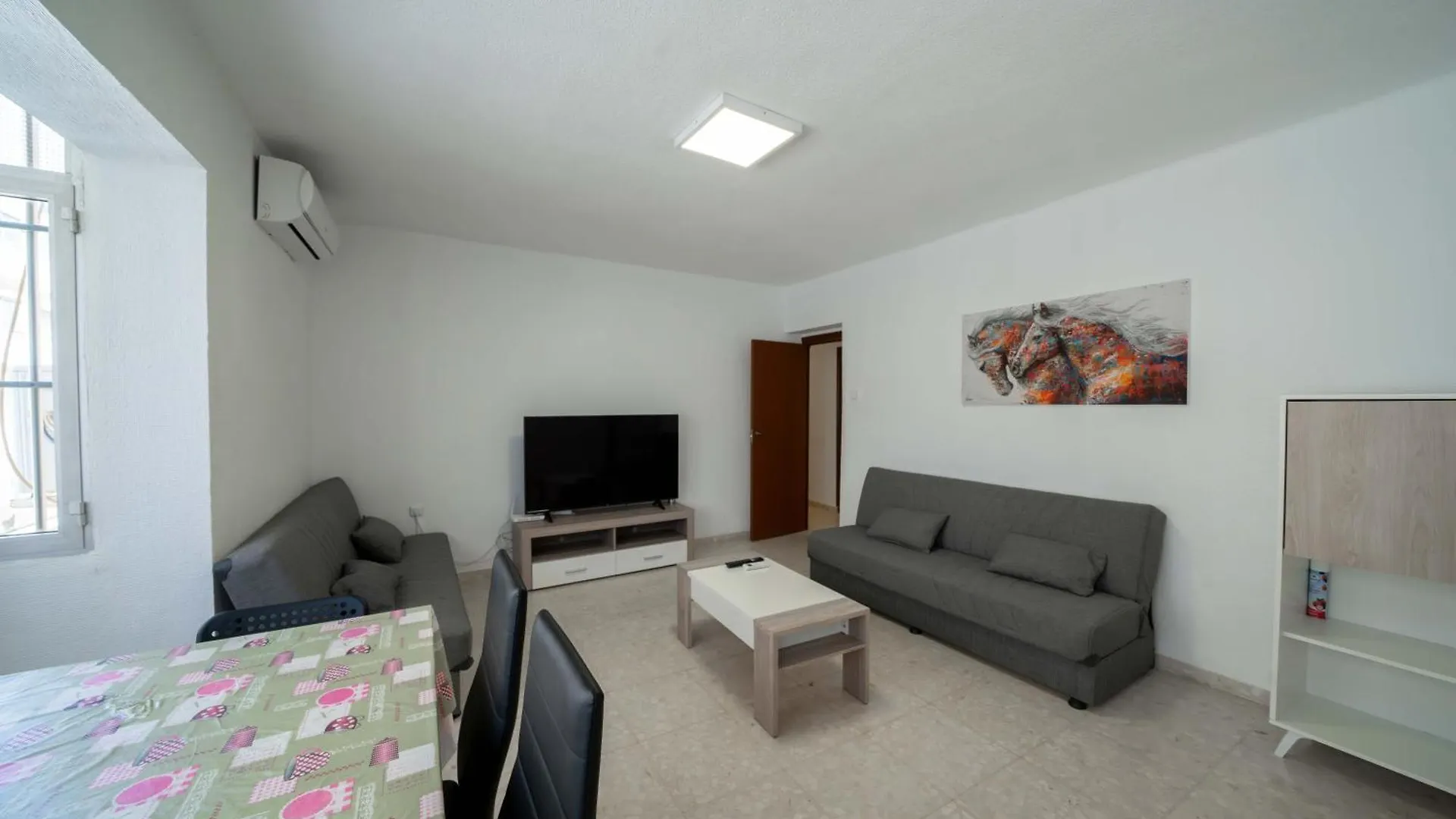 Amplio Apartamento Cerca De La Playa By Almeria2Stay Spain