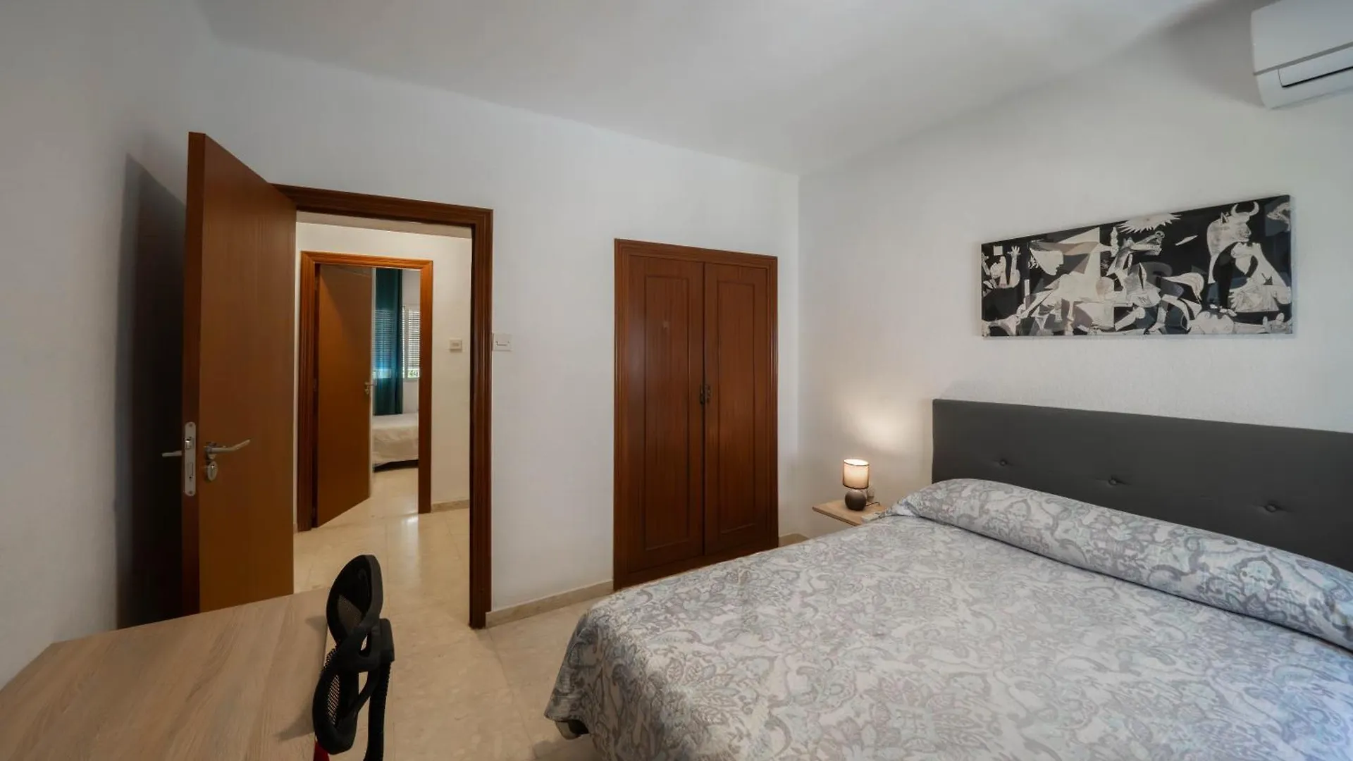 Amplio Apartamento Cerca De La Playa By Almeria2Stay Almeria